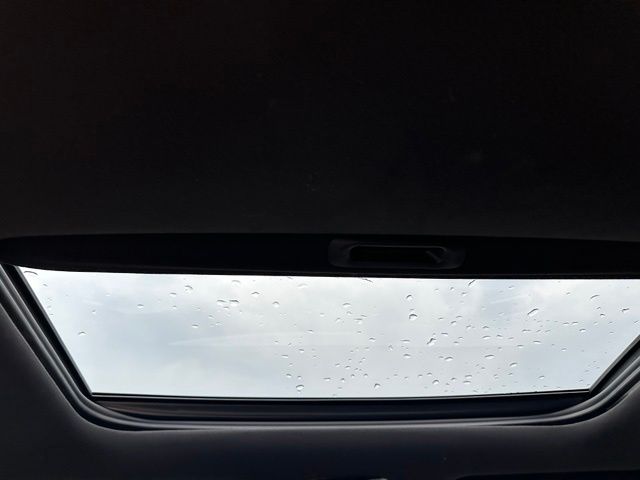 2024 Kia EV9 GT-Line — photo 21 of 43