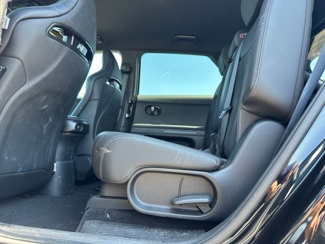 2025 Hyundai IONIQ 5 N Base — photo 12 of 35