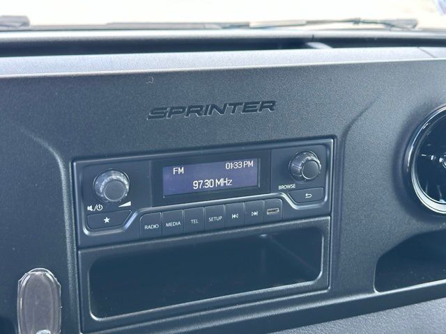 2024 Mercedes-Benz Sprinter 2500 Crew 144 WB — photo 20 of 23