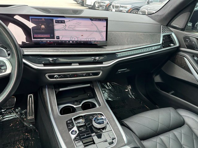 2024 BMW X7 xDrive40i — photo 22 of 35
