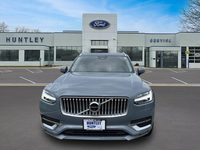 2023 Volvo XC90 B6 Plus 6-Seater — photo 3 of 28