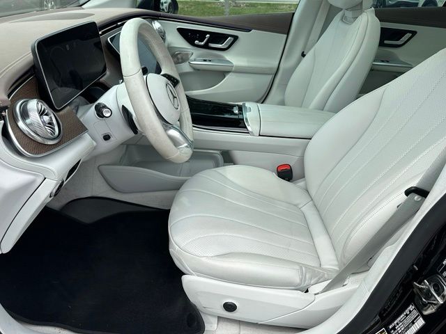 2023 Mercedes-Benz EQE 350 Sedan — photo 20 of 33