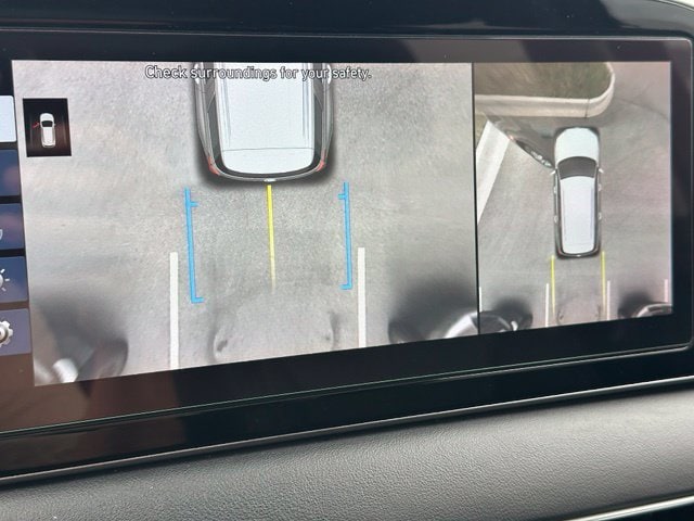 2021 Hyundai Palisade Limited — photo 32 of 41
