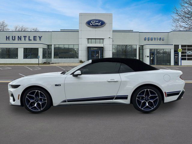 2025 Ford Mustang GT Premium — photo 7 of 26