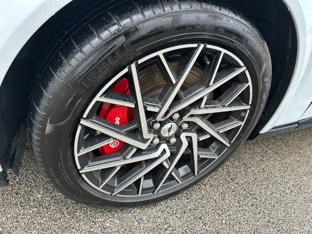 2023 Ford Mustang Mach-E GT — photo 8 of 32