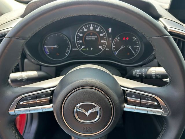 2025 Mazda CX-50 Hybrid Premium Plus — photo 24 of 28