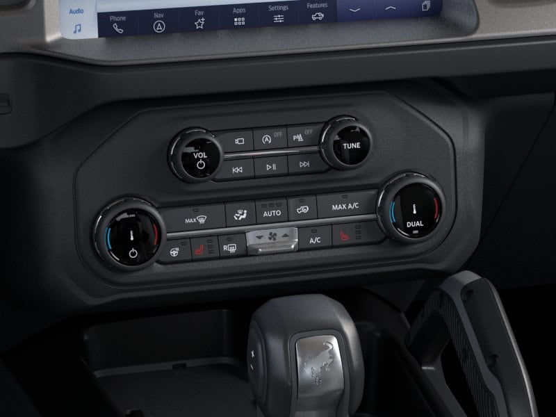 2026 Ford Bronco Outer Banks — photo 41 of 57