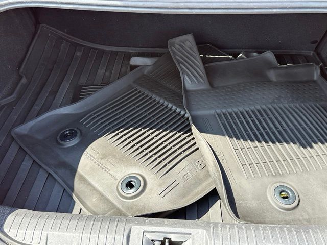 2023 Toyota GR86 10th Anniversary Special Edition — photo 13 of 28